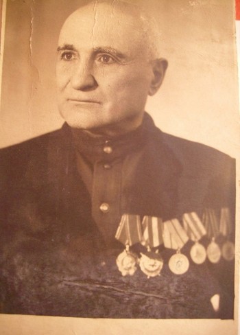 Стешиц Гаврила Петрович  (1897-1978) ( из альбома музея гимназии)
