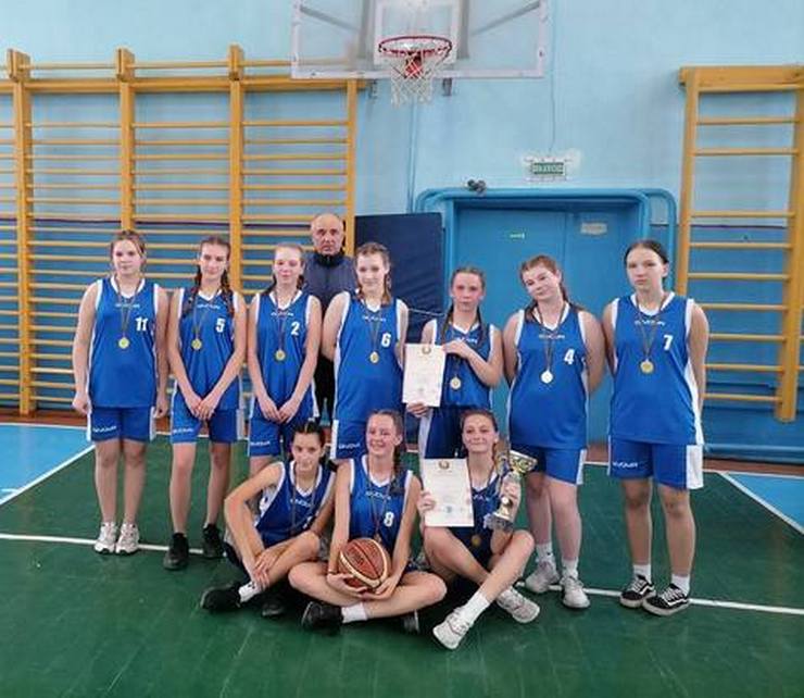 Лучшими баскетболистками района стали девчата из Микашевич!